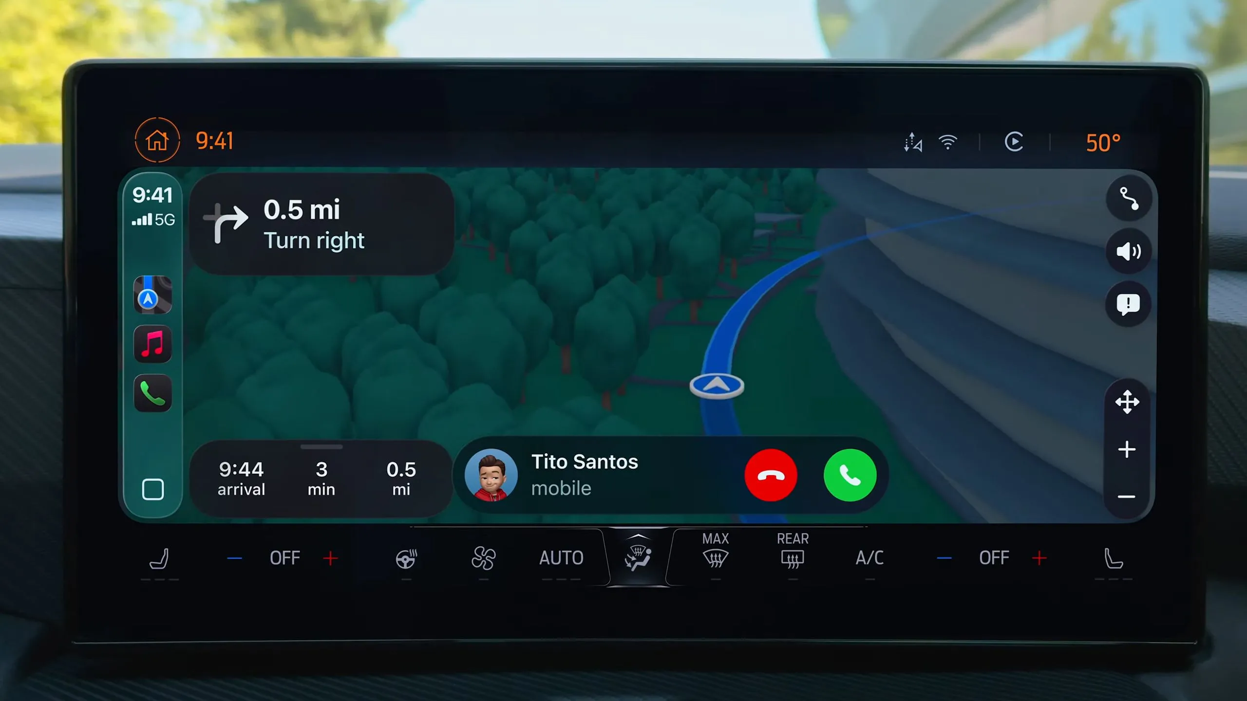 Trải nghiệm CarPlay trên iOS 26 với hiển thị cuộc gọi gọn gàng
